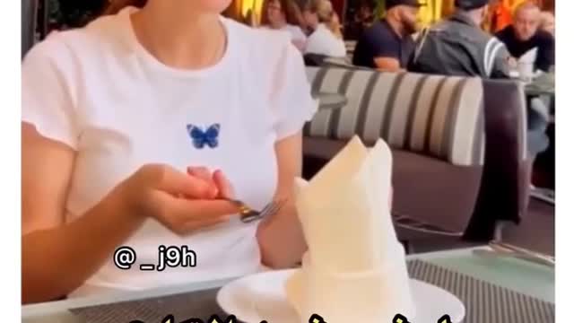 Ramble eating 😂