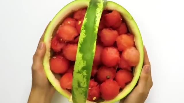 12 Incredibly Easy Watermelon Hack