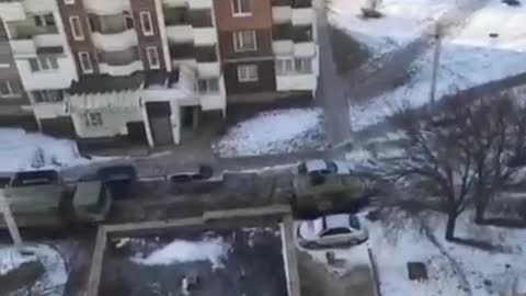 Russian troops continue to advance in Kharkiv