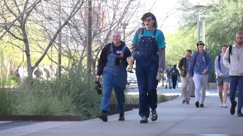 Funny WET FART Prank on Campus!!