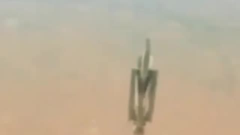 A STRANGE OBJECT WAS FILMED FROM AN AIRPLANE WINDOW