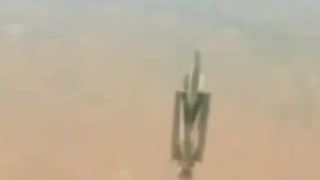 A STRANGE OBJECT WAS FILMED FROM AN AIRPLANE WINDOW