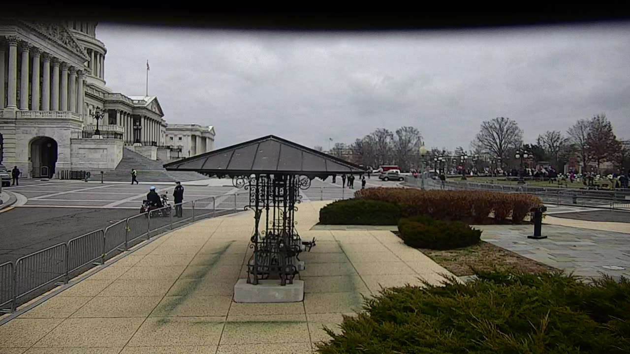 0675USCG00HousePlaza_2021-01-06_09h58min06s420ms.mp4