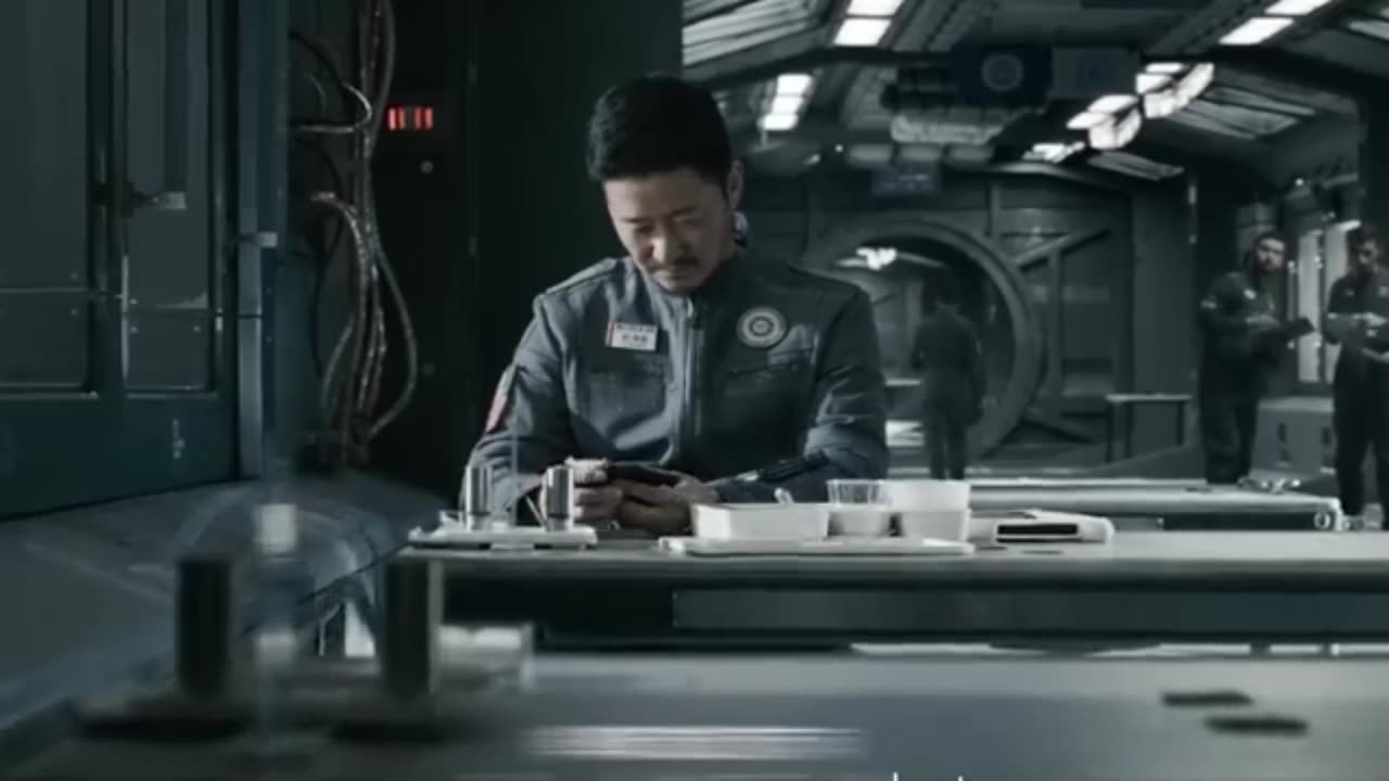 The Wandering Earth Movie explain in Hindi / Urdu