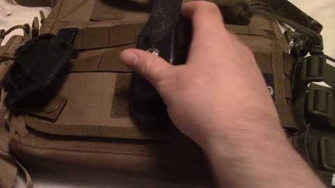 23_Overview Of The Flashlight Multitool Holster