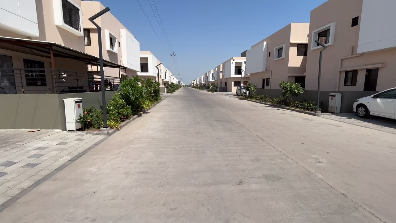 Only 17 lakh Rupess near Surat, 9558825341