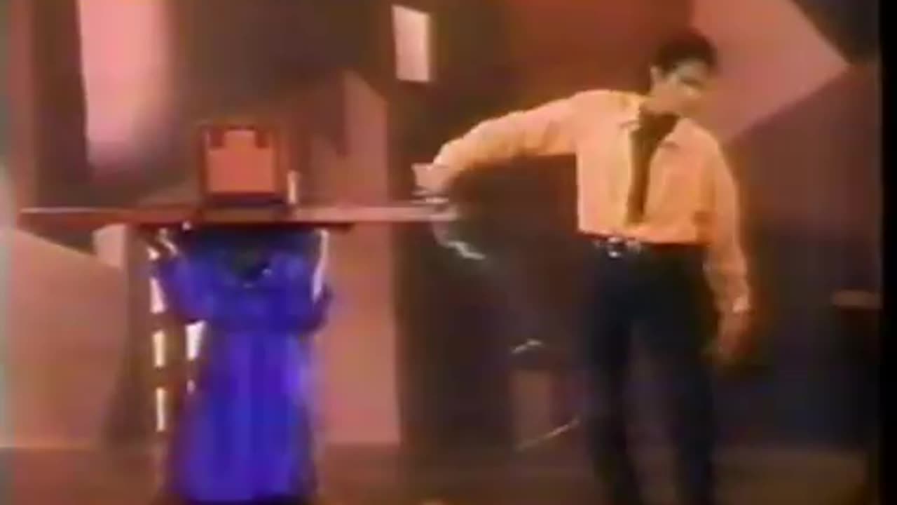 David Copperfield - Head Mover