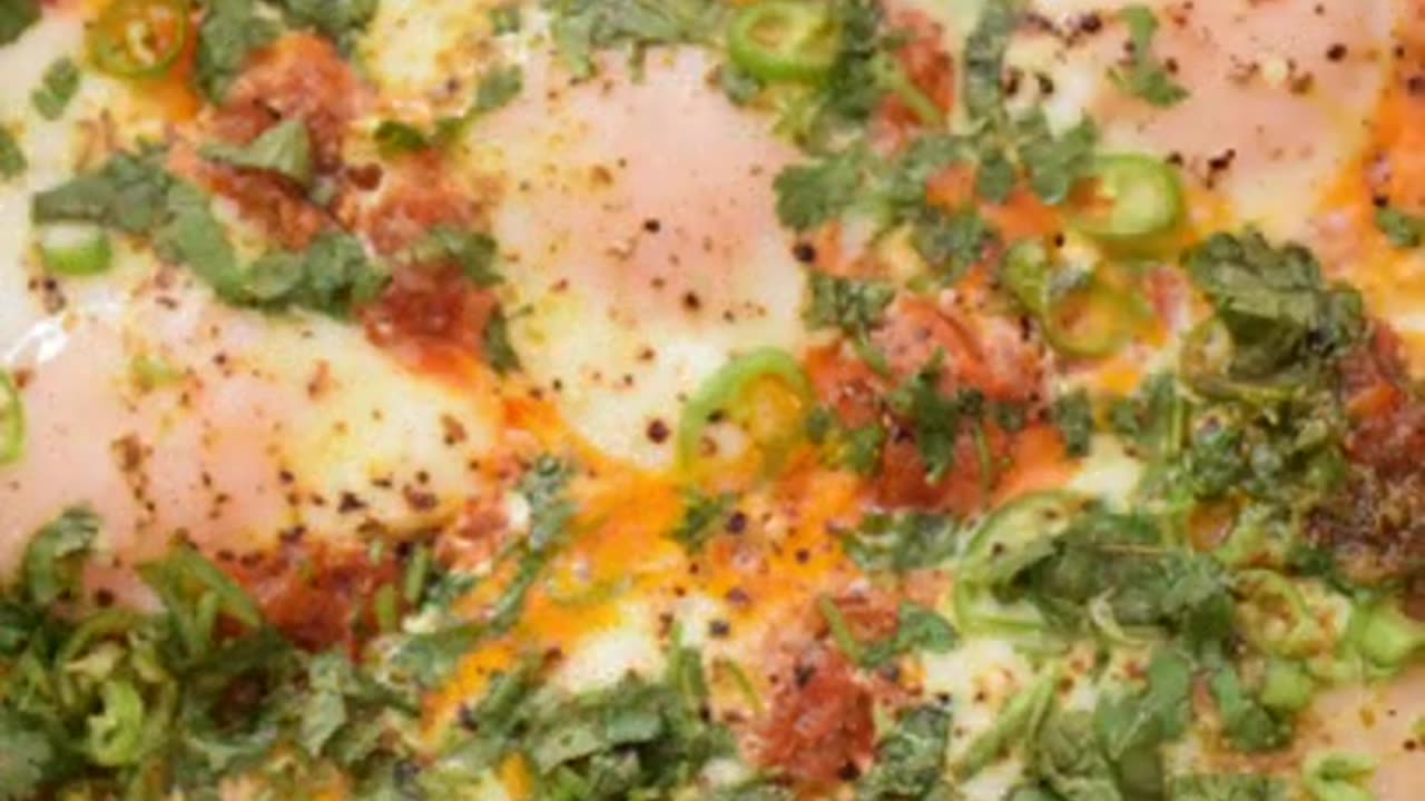 Shakshuka / Turkish Omelette / Eggs in Tomato Sauce / Breakfast Ideas