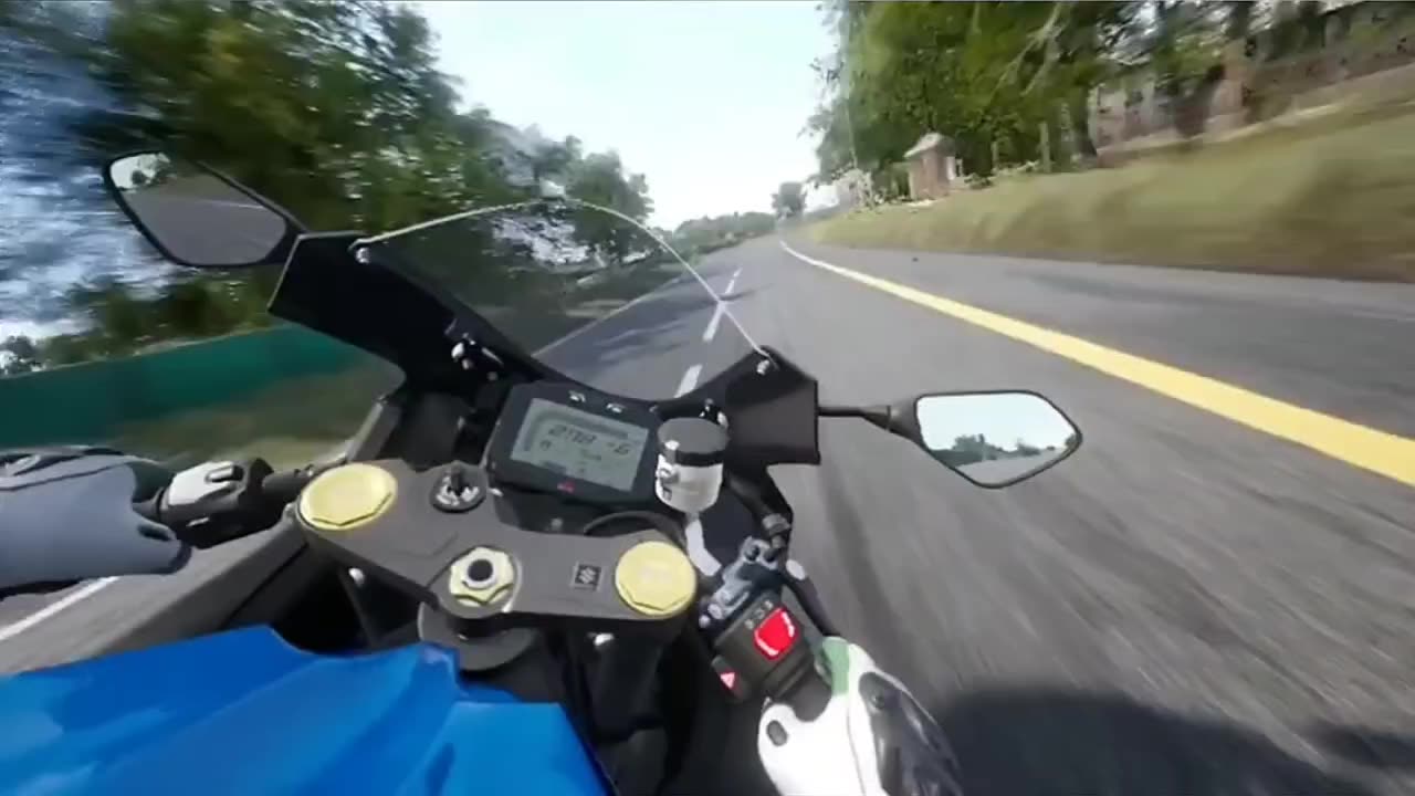 ZUSUKI GSXR1000 Horrible Crashes & Full Speed Ulstergp Iom Ride4 Ride5 Motogp