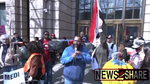 Anti-War protesters march coffins to the Washington Post