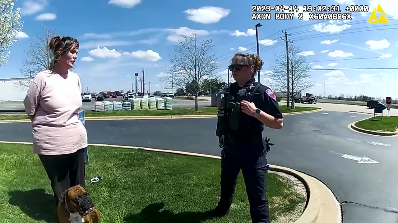 Walmart Shoplifting Couple Goes Nuts When Caught