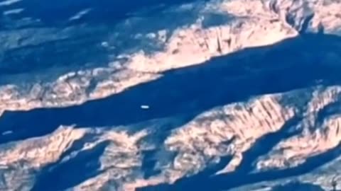 UFO over Utah Filmed by Pilot, September 2019