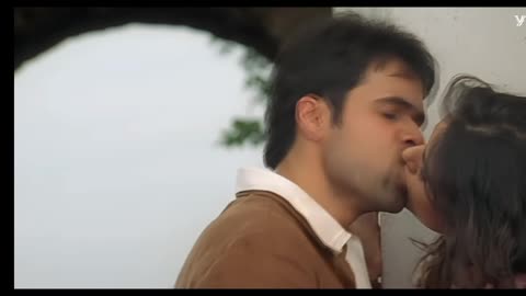 Emraan Hashmi Full Hot Kissing Video