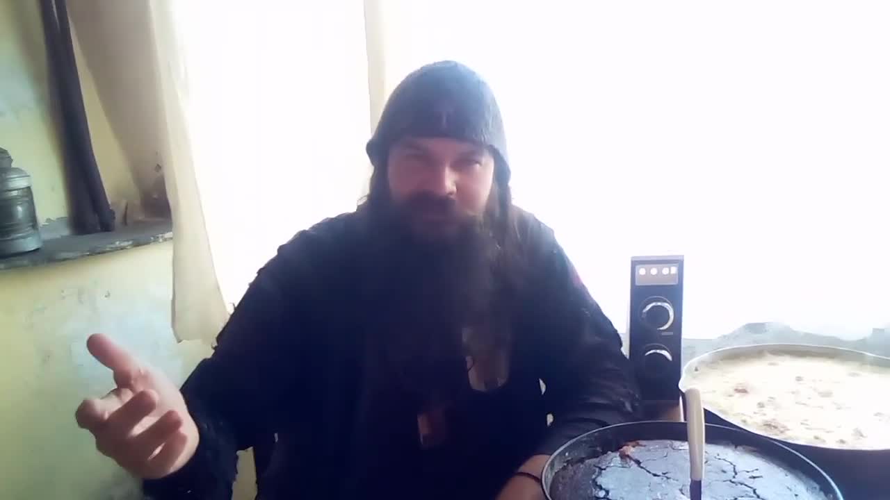 ΤΡΩΩ ΓΙΑ ΝΑ ΜΗΝ ΠΕΙΝΑΩ