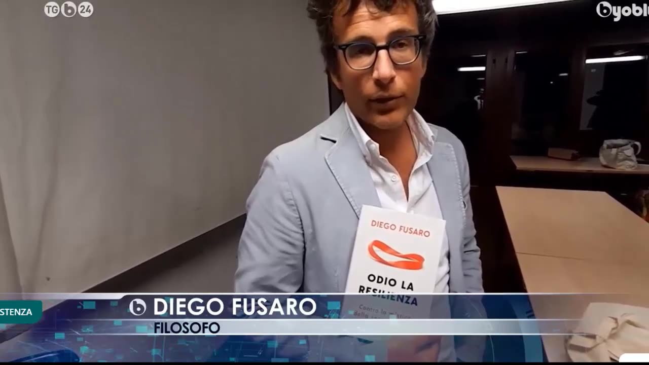 Diego Fusaro a Como: "Odio la resilienza"