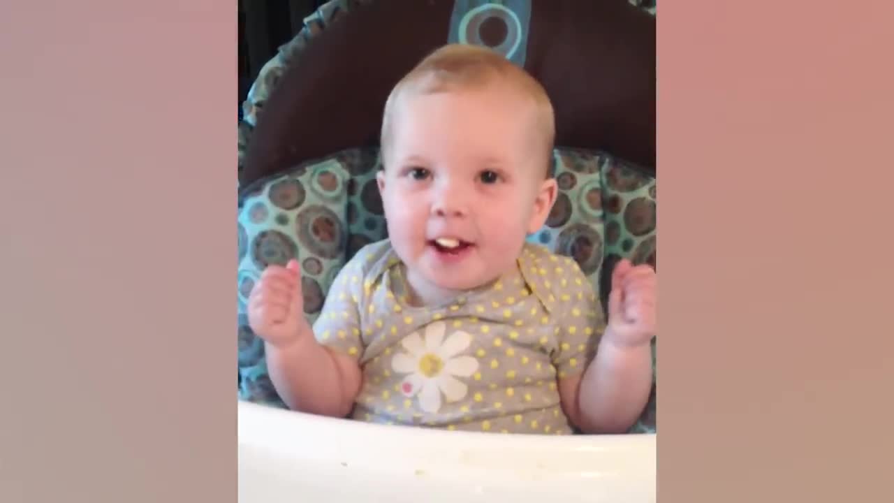 CUTEST BABY EATING MOMENTS - BABY AWESOME VIDEOS