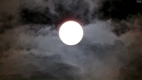 Tracking the Sun on a cloudy day