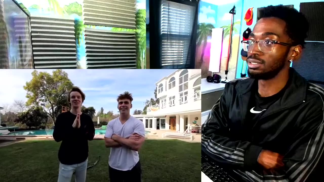 Reacting to Stove's Kitchen First To Break Safe Open Wins What's Inside REACTION