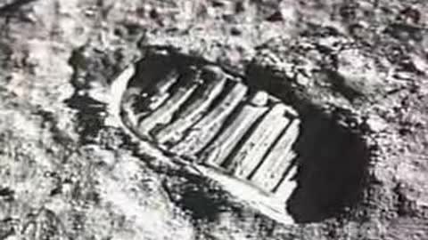 Conspiracy theory - did we land on the moon