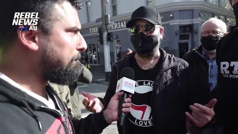 Avi Yemini from Rebel News ATTACKED by Antifa in Melbourne