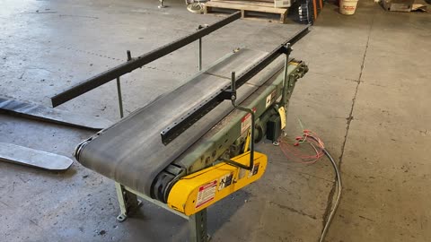 Hytrol Case Conveyor S/N 370696