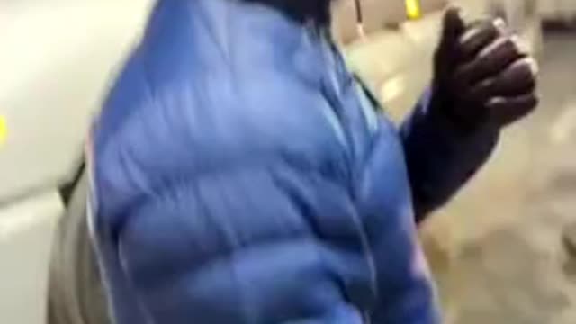 The honking is getting to this guy