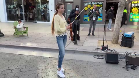 INCREDIBLE STREET PERFORMER | ABCDEFU - Karolina Protsenko - Violin Cover