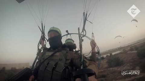 Israel war hamas used Motor-powered hang gliders to infiltrate Israel
