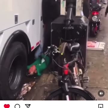 Nyc security vs illegals