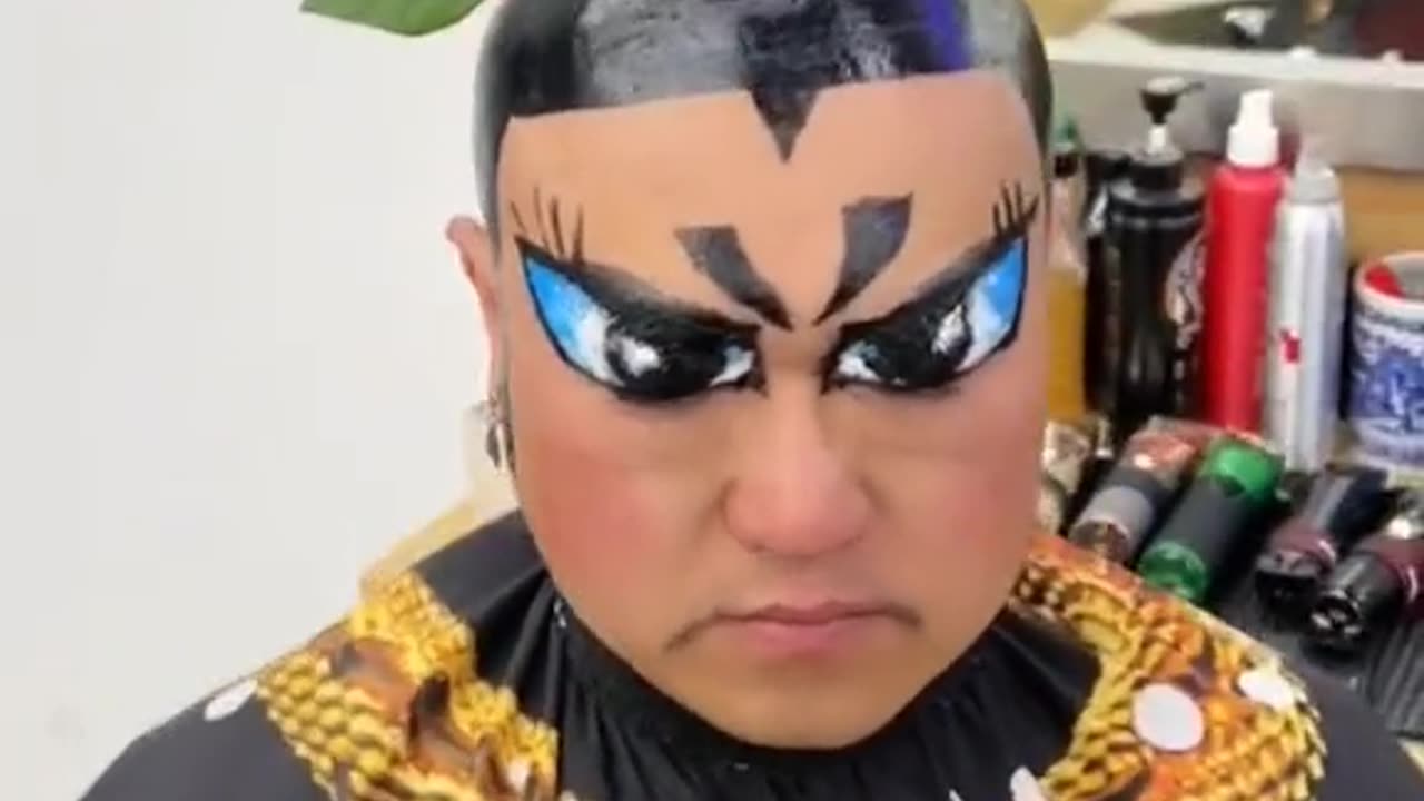 DL Panda viral videos on internet