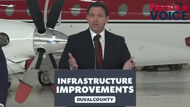 DeSantis Nukes Apple After They Threatened To Remove Twitter From The App Store