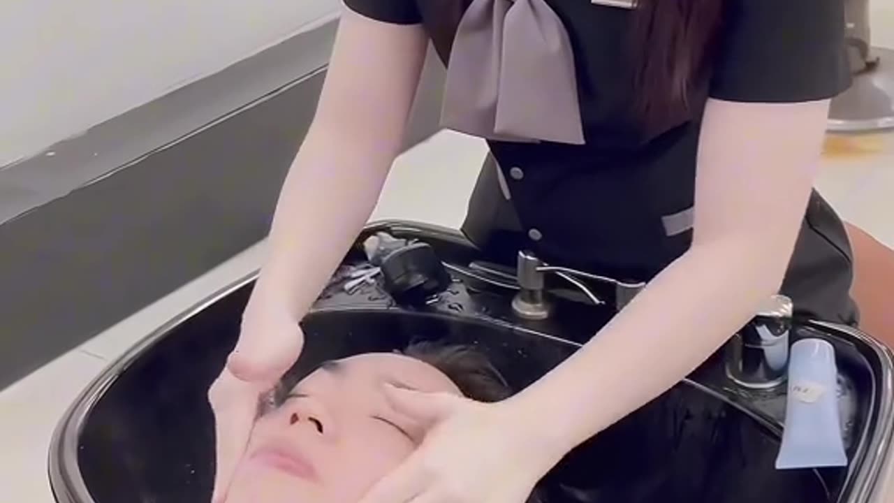 Facial massage with Lili #6