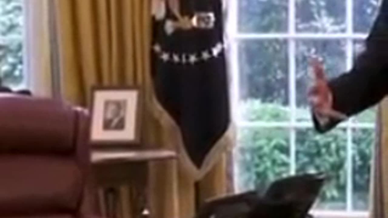 Ominous looking - it gets you a Coke 🤣