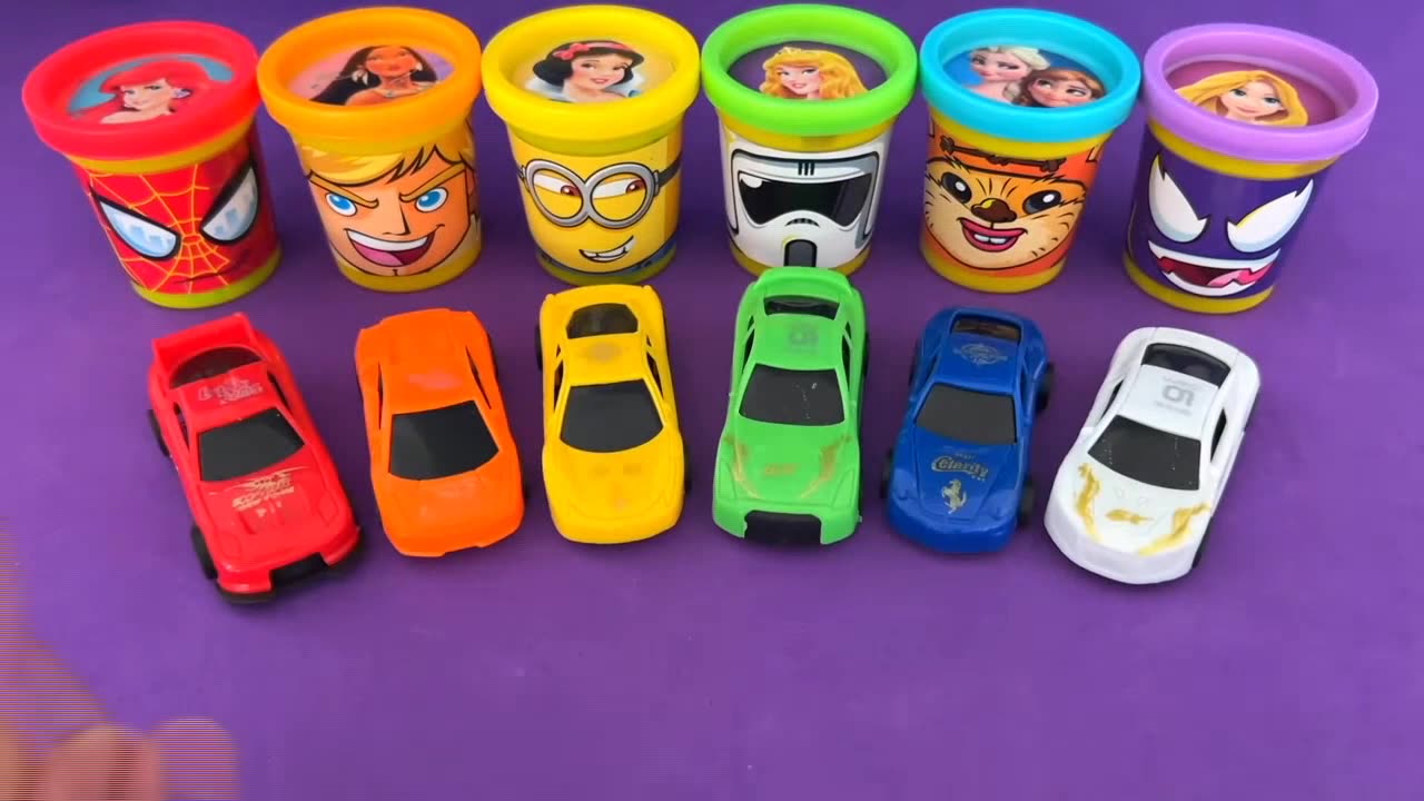 How to Play with Playdoh || Satisfying Video..