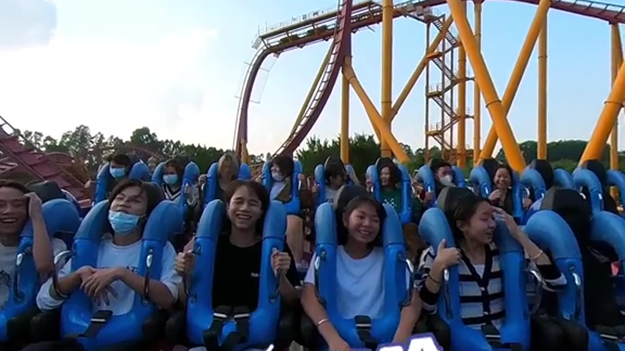 😲😲 fast roller coaster 😲😲