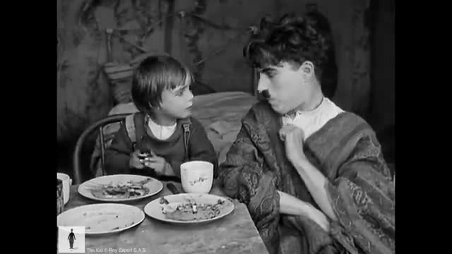 Charlie Chaplin - The Kid - Pancake Scene