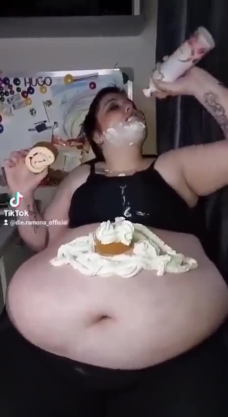Morbidly Obese Woman Eats Dessert In Disgusting Fashion For TikTok Clout