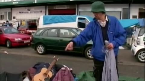 Skint S1 E3 2004