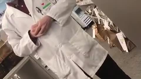 Pharmacist Put On the Spot Using Common Sense