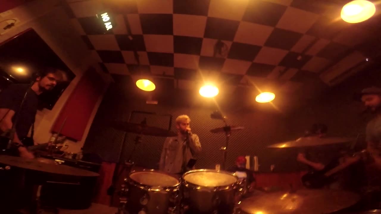 Black Rooster -interstate love song (drum cam)