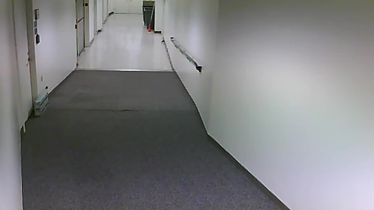 3901PSQB06FreightLobbyFront_2021-01-06_07h48min09s707ms.mp4