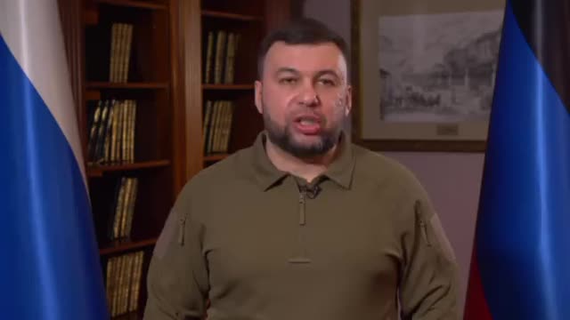 Ukraine separatist leader in Donetsk says evacuating civilians to Russia