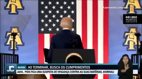 Joe Biden vira alvo de piadas ao final de um discurso na Carolina do Norte