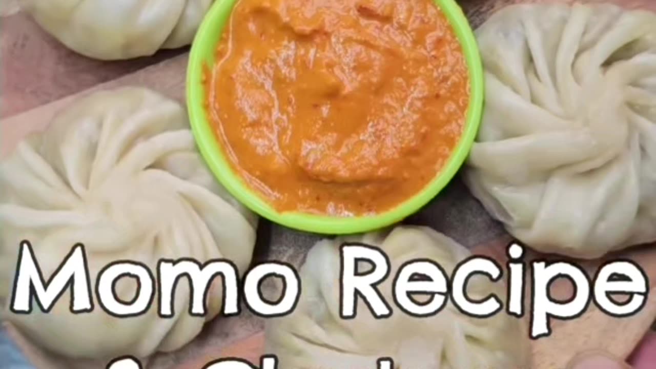 "How to Make Delicious Momo Recipe with Flavorful Chutney"