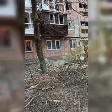 Ukrainian forces struck civilians in Petrovsky district.