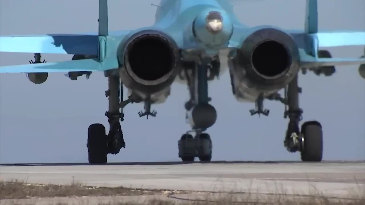 Su-34s destroy the accumulation of forces of the Armed Forces of Ukraine with precision airstrikes