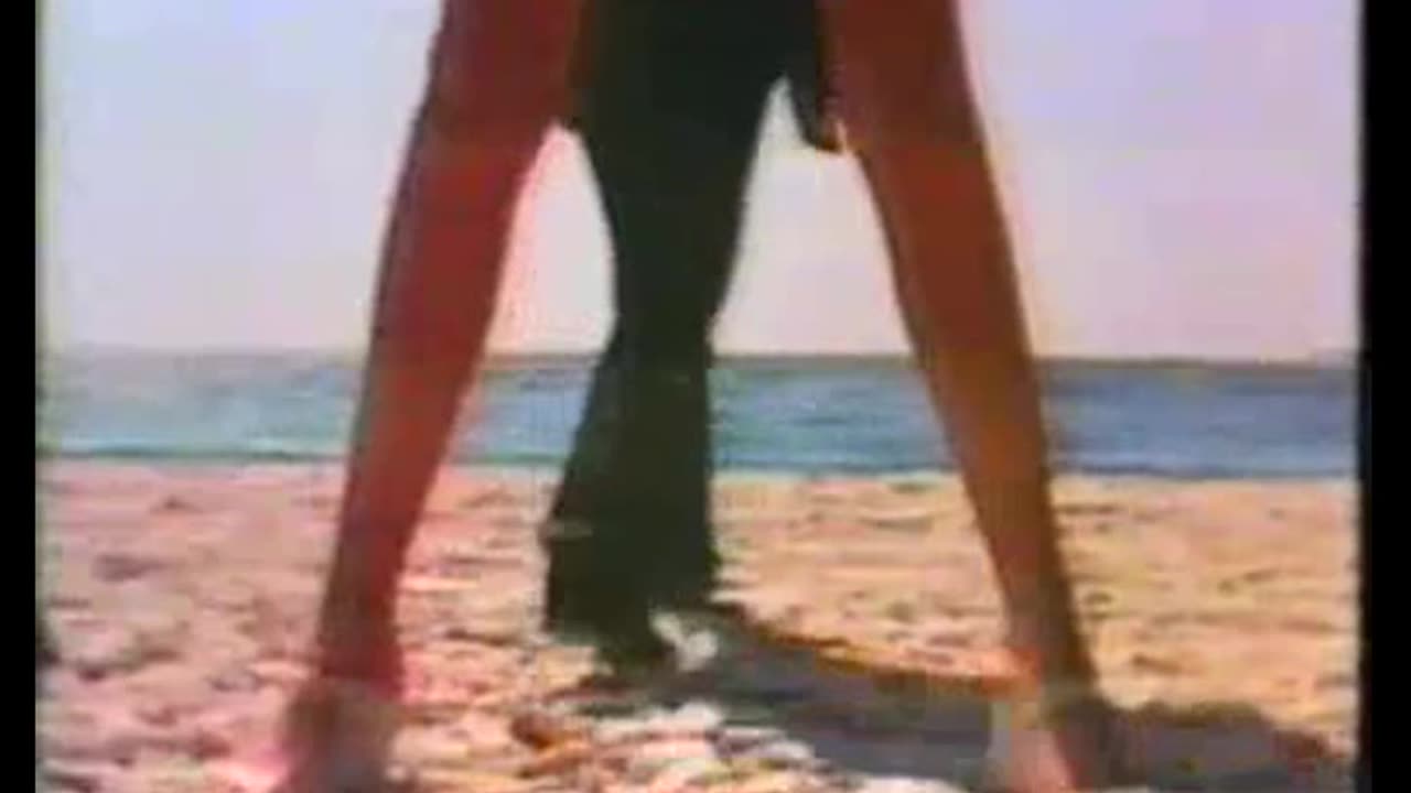 Ringo Starr - Drowning In The Sea Of Love = Music Video 1977