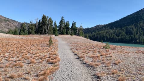 Central Oregon - Three Sisters Wilderness - Green Lakes - Which Direction is the Prettiest?