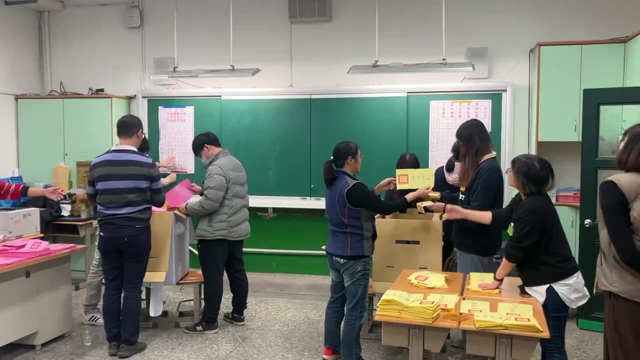 Taiwan shows America how voting is done