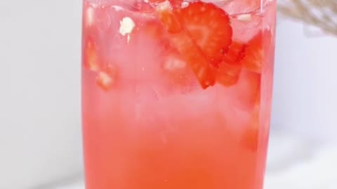 Refreshing strawberries #lifespace #lifespaceprobiotics #drink #health #SeeHerGreatness